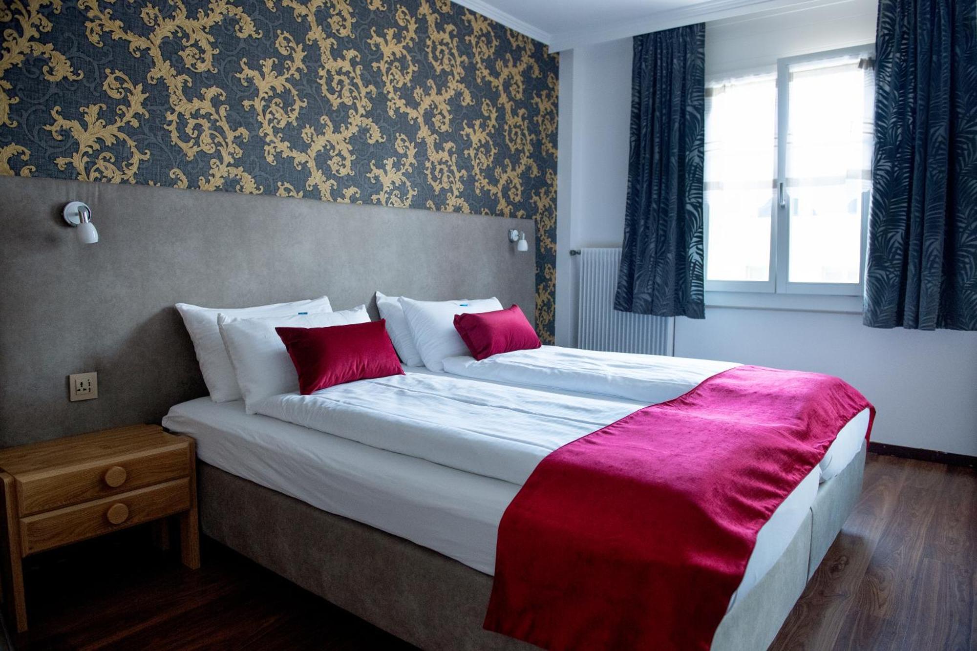 Sonne Interlaken-matten Couette-café 3*